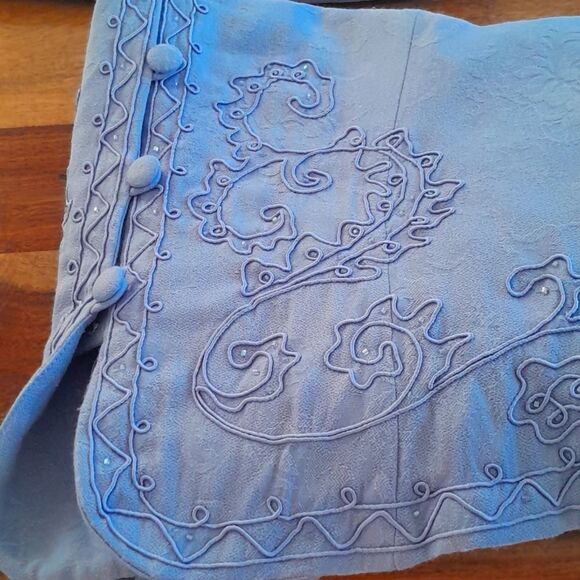 Vtg. Karin Stevens Button up Emboridery with floral print Top Skirtset - Picture 11 of 17